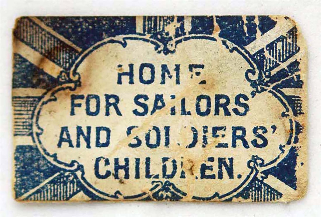 GREAT BRITAIN ARMY FLAG WAR EFFORT: Display Item! Price Reduced — Limited-Time Offer! SCARCE FLAG DAY PIN BADGE: GREAT BRITAIN ARMY FLAG WAR EFFORT These badges were issued during the war by various societies to raise funds in support