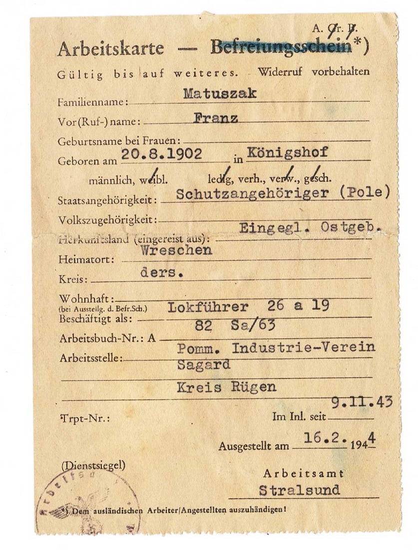 GERMAN WWII ARBEITSKARTE, UKRAINIAN WORKER, 1943: Great Display Piece! Price Reduced — Limited-Time Offer! RARE GERMAN WWII ARBEITSKARTE for POLISH WORKER, 1943 German WWII Arbeitskarte for a Polish worker, dated 1943. His brother Telesfor was in