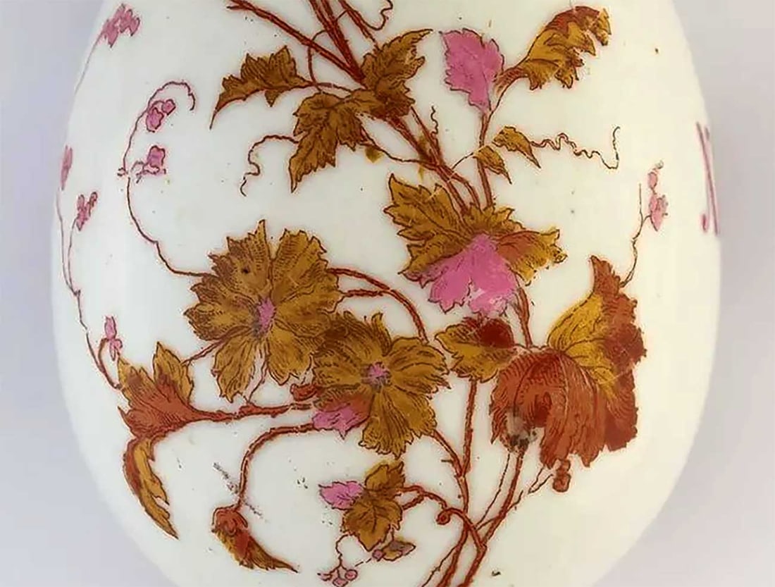 LARGE RUSSIAN PORCELAIN EASTER EGG - 11
