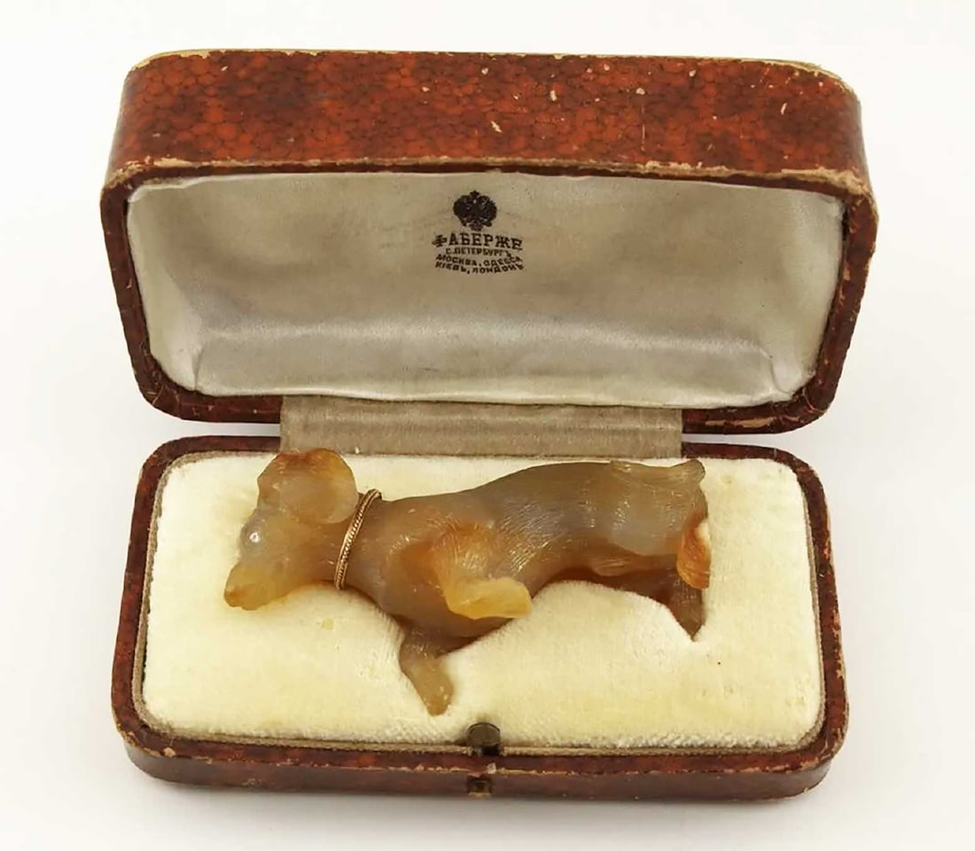 RUSSIAN AGATE DOG FIGURINE w. DIAMONDS - 2