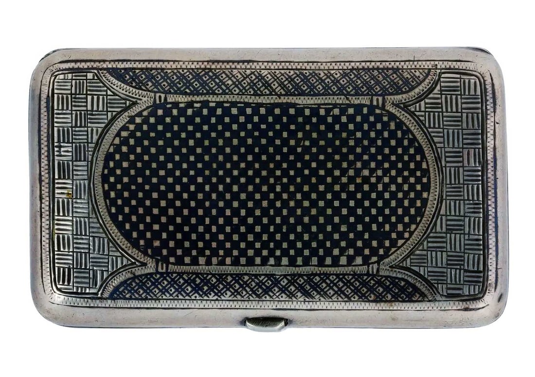 RUSSIAN SILVER SNUFF BOX, 1889 - 3