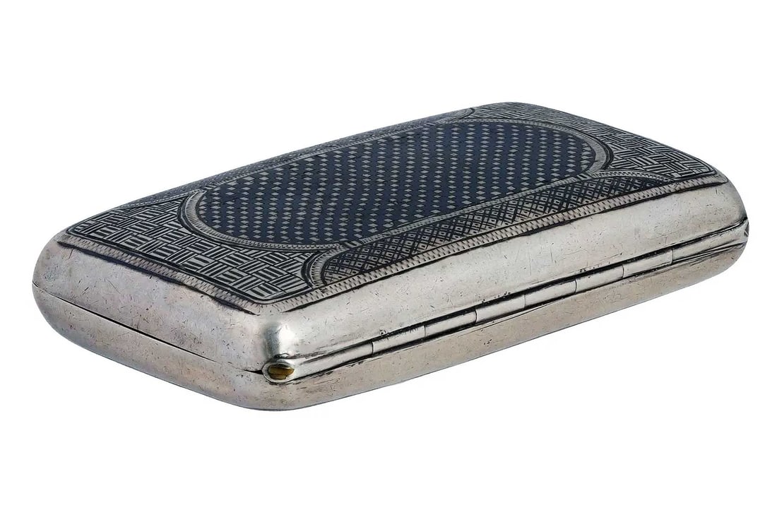 RUSSIAN SILVER SNUFF BOX, 1889 - 4