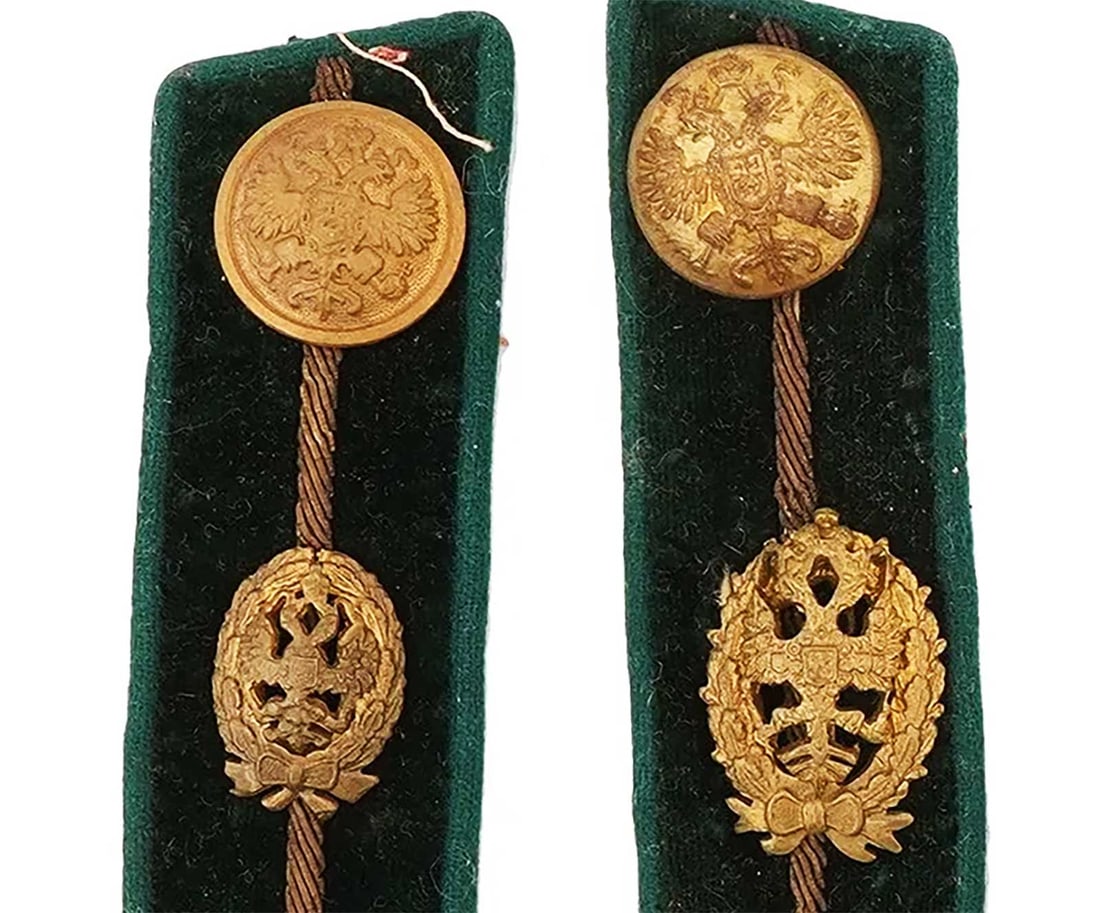 RUSSIAN IMPERIAL MILITARY COLLAR TABS: Price Reduced — Limited-Time Offer! Pay in Installments—up to SIX months! RARE RUSSIAN IMPERIAL MILITARY COLLAR TABS Offered for your consideration is a rare and historically significant pair of R