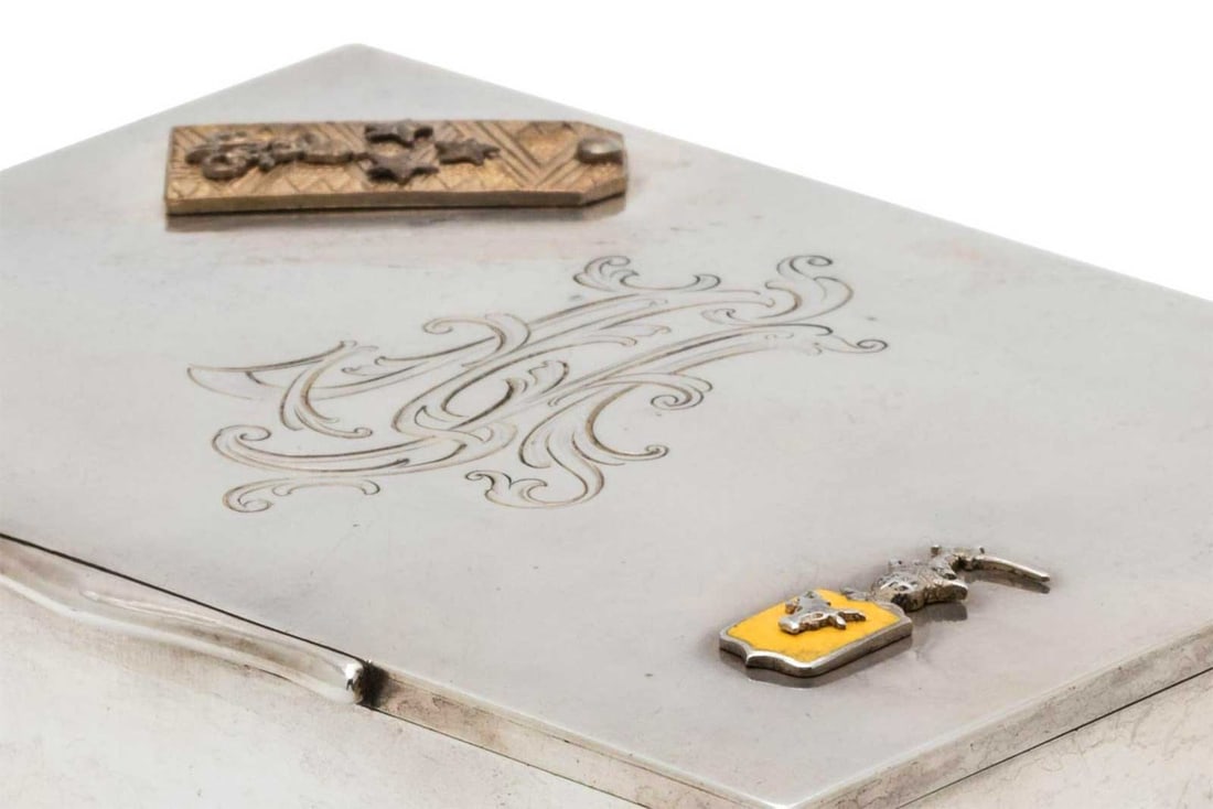 RARE RUSSIAN IMPERIAL SILVER TABLE CIGAR BOX WITH GOLD CREST AND MONOGRAM (1 of 14)