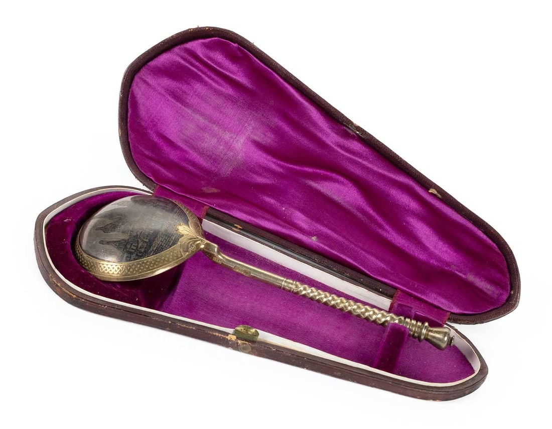 LARGE RUSSIAN IMPERIAL SILVER & NIELLO SPOON IN ORIGINAL CASE, 1878 (1 of 12)