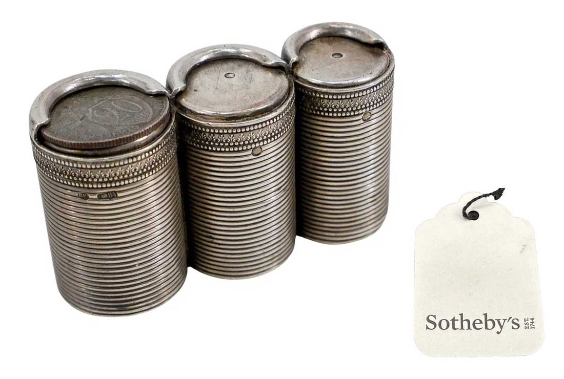 RUSSIAN ANTIQUE SILVER COIN HOLDER, COLLECTOR FROM SOTHEBY'S: No Reserve! Limited-Time Price Reduction! RUSSIAN ANTIQUE SILVER COIN HOLDER, COLLECTOR FROM SOTHEBY'S Presented is an antique Russian silver coin holder acquired from a SOTHEBY'S auction. This collec