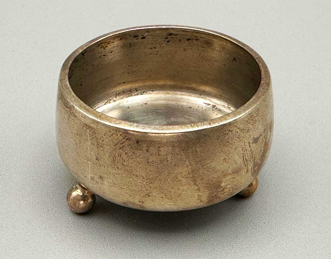 MARIA SEMENOVA ANTIQUE RUSSIAN SILVER MUSTARD POT (1 of 6)