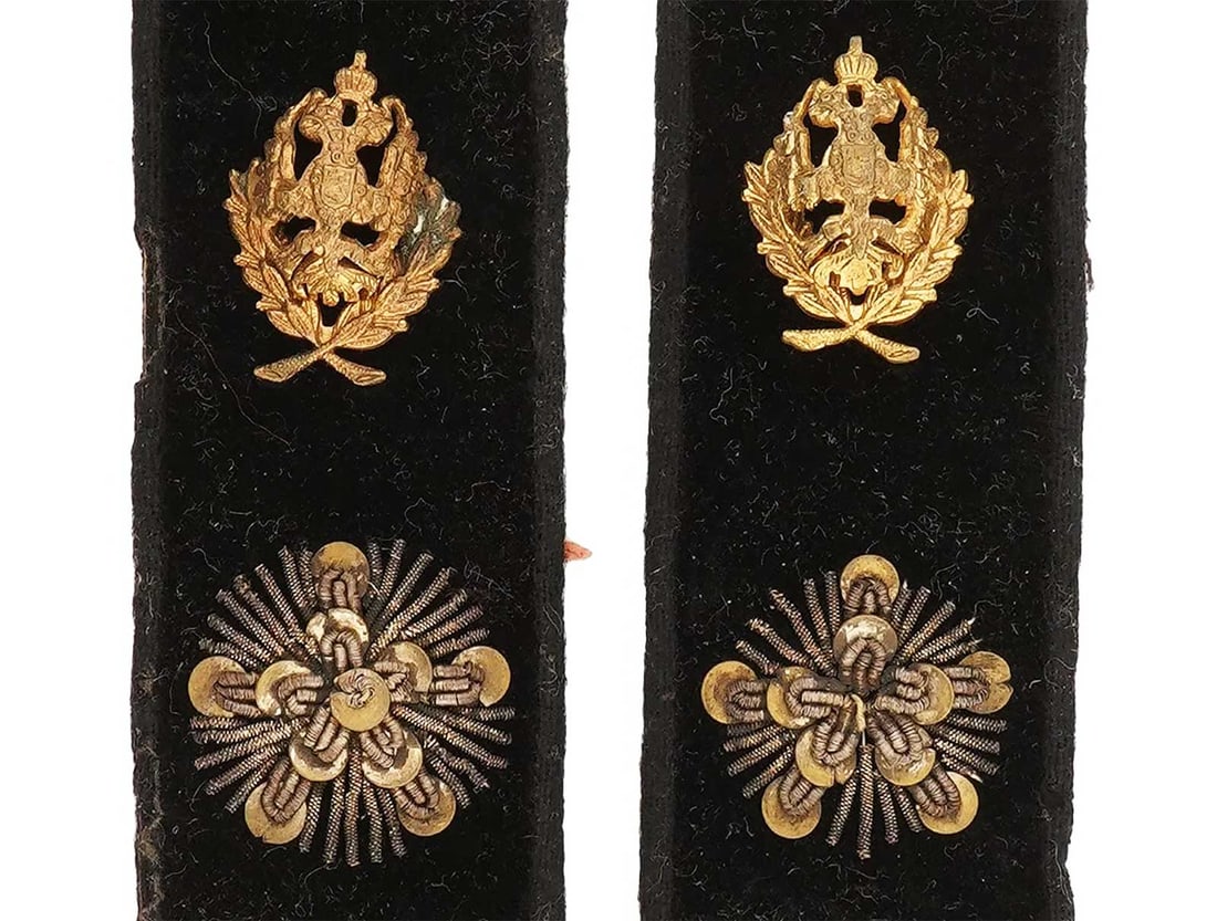 RARE RUSSIAN IMPERIAL MILITARY COLLAR TABS WITH GOLD BULLION EMBROIDERY (1 of 4)