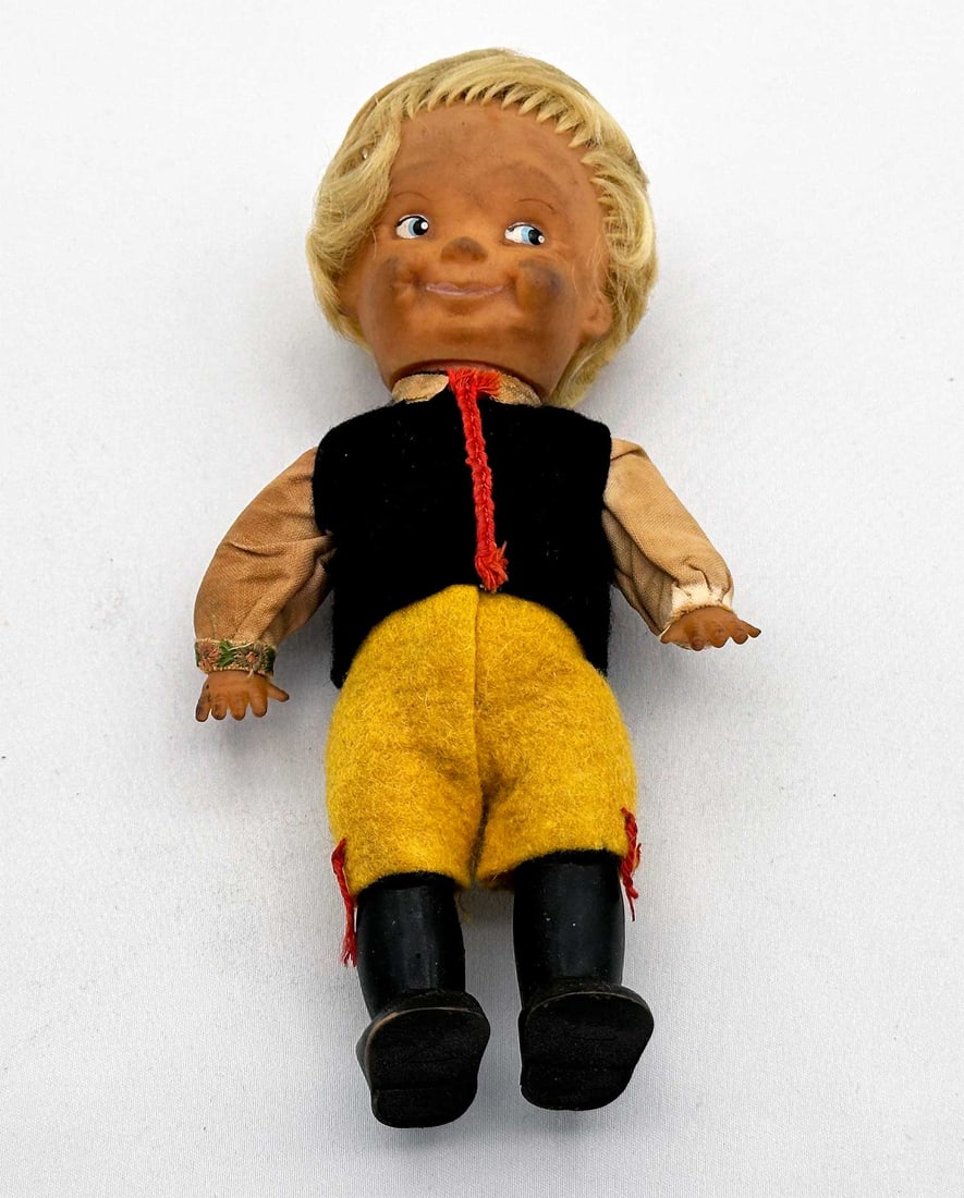 RARE ANTIQUE GERMAN ALPINE FOLK COSTUME DOLL, TRADITIONAL REGIONAL DRESS (1 of 13)