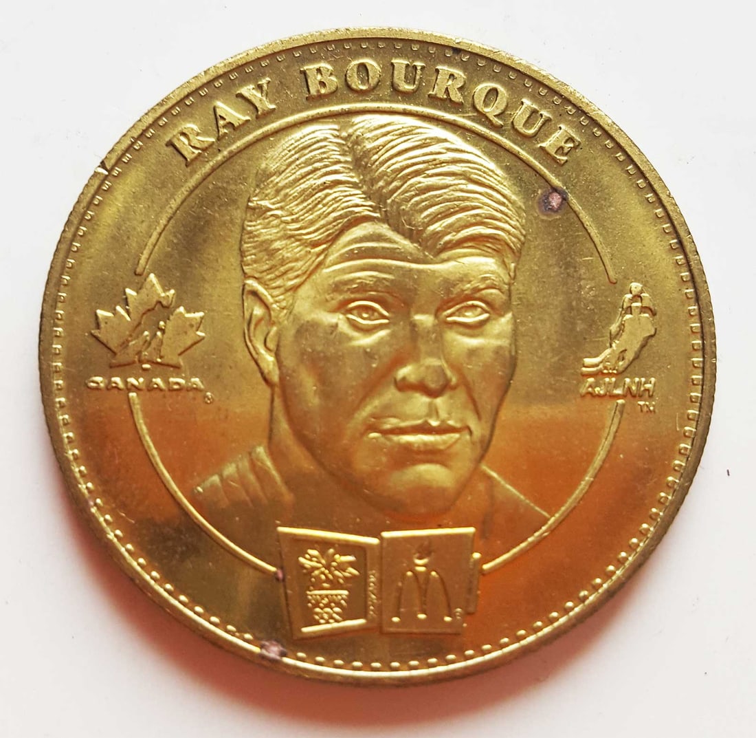 CANADIAN HOCKEY PLAYERS COMMEMORATIVE MEDAL RAY BOURQUE CHRIS PRONGER COLLECTIBLE (1 of 5)