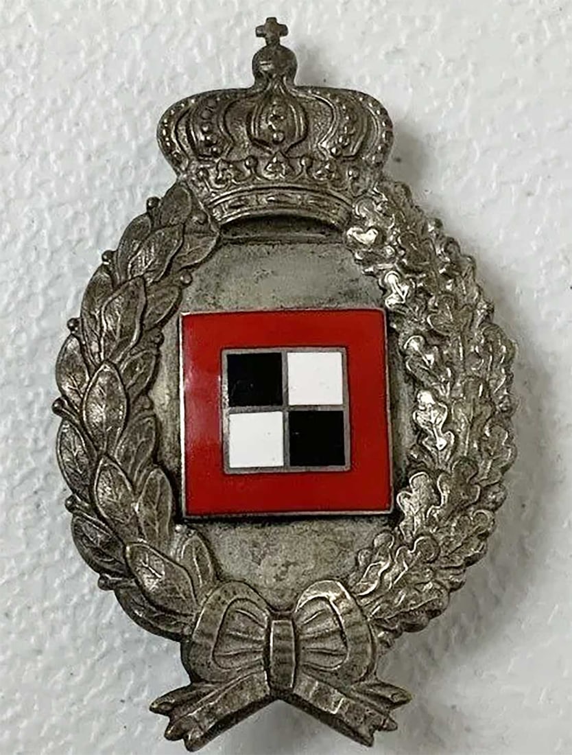 EXTREMELY RARE GERMAN BAVARIAN SILVER OBSERVER BADGE NAMED MILITARY AVIATION AWARD: No Reserve! Limited-Time Price Reduction! EXTREMELY RARE GERMAN BAVARIAN SILVER OBSERVER BADGE NAMED MILITARY AVIATION AWARD Presented is an extremely rare German Bavarian Silver Observer's Badge, a n