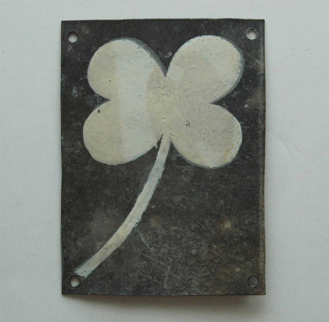 RARE GERMAN WWII LEGION CONDOR LUFTWAFFE PATCH, SPAIN 1936-1939: No Reserve! Limited-Time Price Reduction! RARE GERMAN WWII LEGION CONDOR LUFTWAFFE PATCH, SPAIN 1936-1939 Presented is a rare German WWII-era Legion Condor Luftwaffe patch associated with the German C