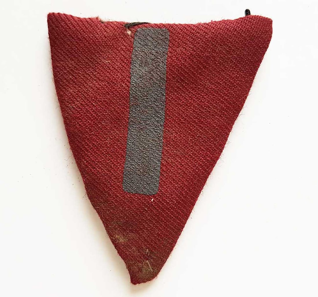 RARE GERMAN WWII BUCHENWALD LANGENSTEIN-ZWIEBERGE CONCENTRATION CAMP PRISONER TAG RED TRIANGLE: No Reserve! Limited-Time Price Reduction! RARE GERMAN WWII BUCHENWALD LANGENSTEIN-ZWIEBERGE CONCENTRATION CAMP PRISONER TAG RED TRIANGLE Presented is a rare German WWII prisoner identification badge a