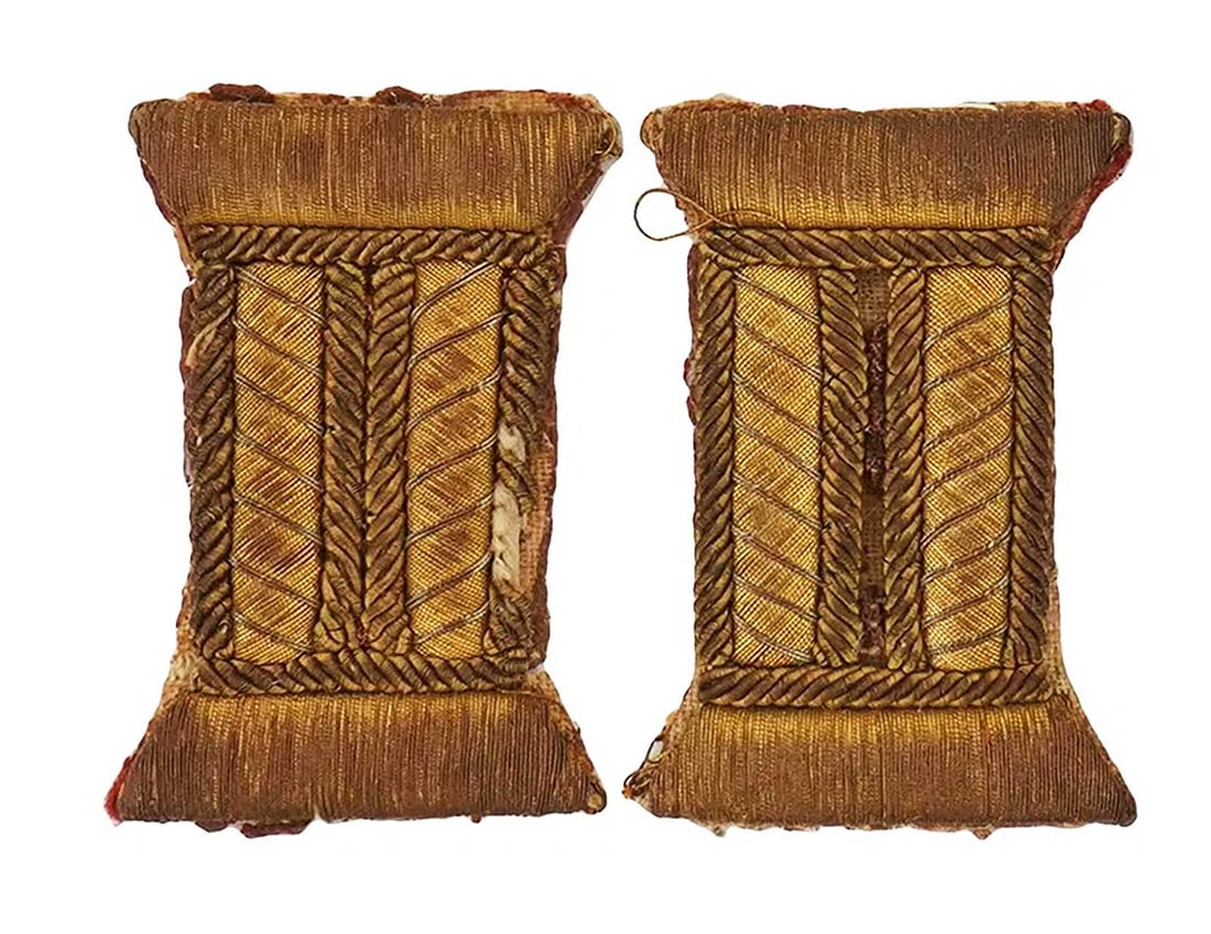 RARE RUSSIAN IMPERIAL MILITARY OFFICER GOLD BULLION COLLAR TABS: No Reserve! Limited-Time Price Reduction! RARE RUSSIAN IMPERIAL MILITARY OFFICER GOLD BULLION COLLAR TABS Presented is a rare and historically significant pair of Russian Imperial military collar tabs