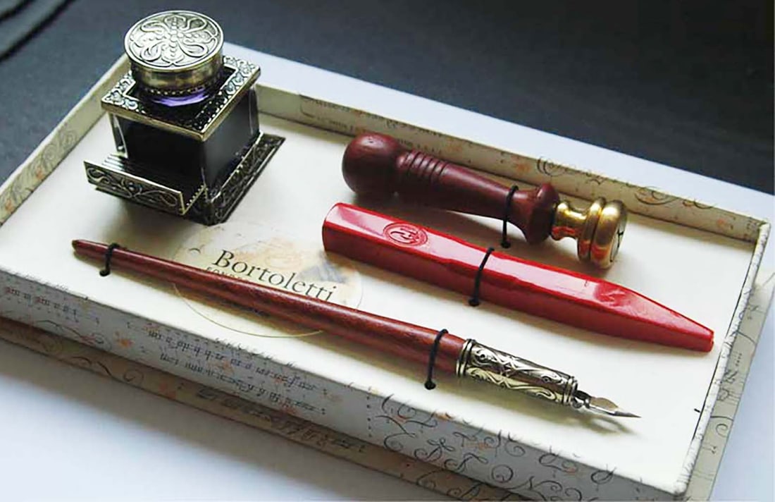 RARE ITALIAN 1900s BORTOLETTI VENEZIA WAX SEALING STAMP SET WITH INK AND ORIGINAL BOX: No Reserve! Limited-Time Price Reduction! RARE ITALIAN 1900s BORTOLETTI VENEZIA WAX SEALING STAMP SET WITH INK AND ORIGINAL BOX Presented is a rare Italian sealing stamp set dating from the early 1900