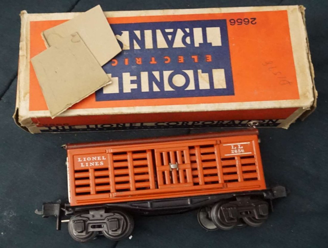 lionel 2656 cattle car ca 1940 boxed (1 of 4)