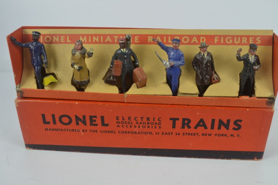 Lionel Prewar 550 Figure Set (1 of 5)