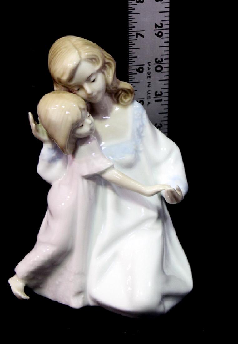 Paul Sebastian Figure Mother & Child (1 of 4)