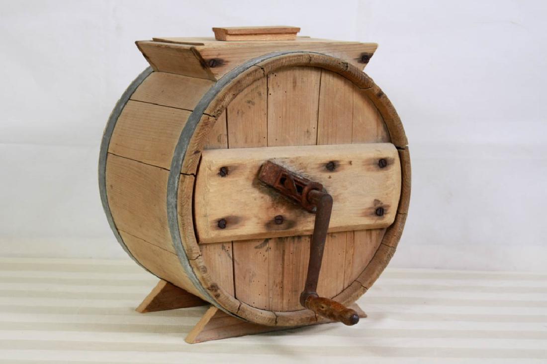 Wood Butter Churn: 14 H x 13 W x 9.5 D inches. #butterchurn #vintagewood