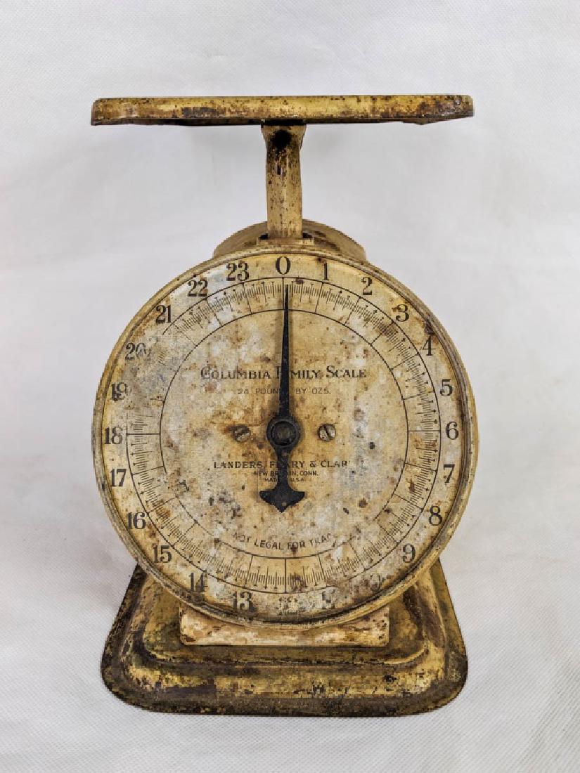 Vintage Columbia Family Scale (1 of 6)