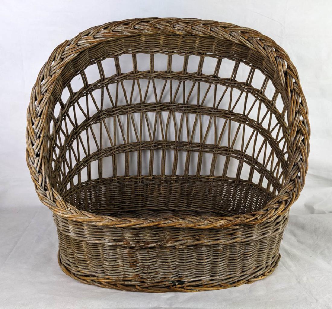Wicker Dog Basket (1 of 4)