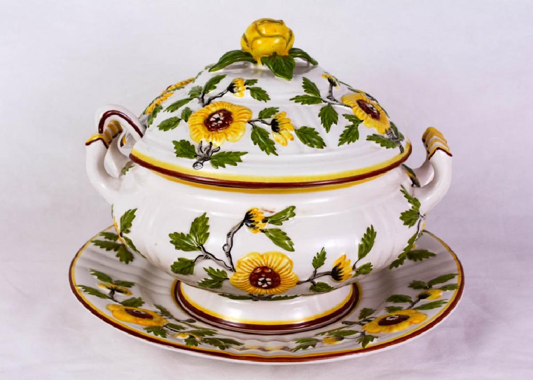 Olaria de Alcobaca Sunflower Soup Tureen (1 of 7)