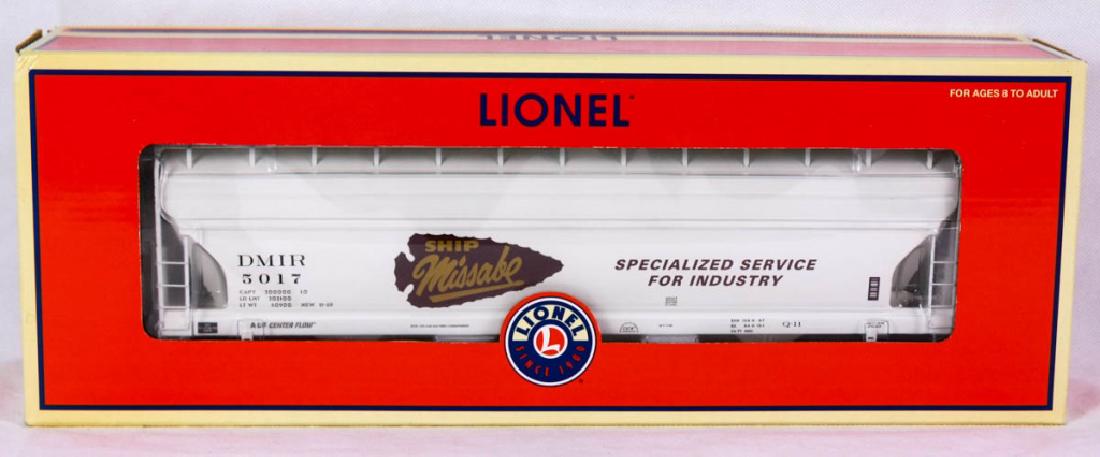 Duluth Missabe & Iron Range 3-Bay ACF Hopper 27117: 6-27117, 2005. Rotating bearing caps, opening roof hatches, extruded aluminum body. Mint in box. #Lionel