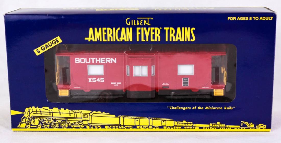 Gilbert A/F So. Pacific Bay Window Caboose 48731: S Gauge. 6-48731, 2004. Die-cast metal trucks, interior lighting. Mint in box. #Gilbert #AmericanFlyer #Lionel