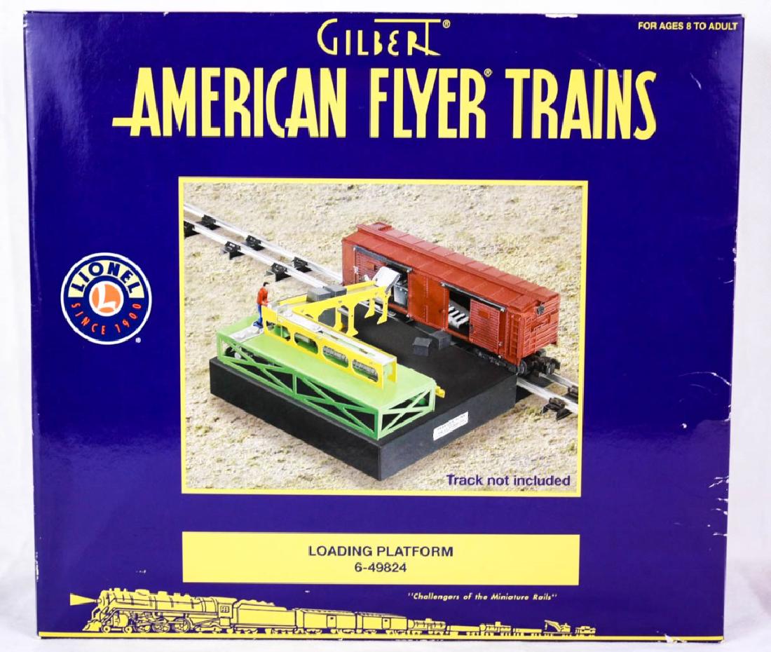 Gilbert American Flyer Loading Platform 49824: 6-49824, 2005. Mint in box. #Gilbert #AmericanFlyer #Lionel