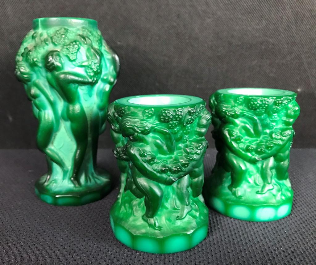 Green Malachite Glass 1930's Art Deco: Czechoslovakian Art Glass. Original vintage Schlevogt Ingrid nude art deco malachite glass vase by Arthur Plevar, Czech Republic, 1935.