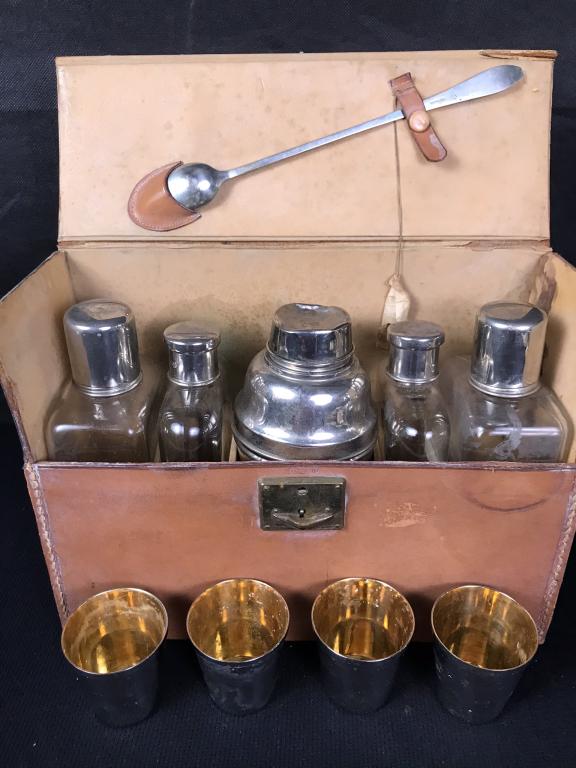 Leather Case Bartender's Set (1 of 7)