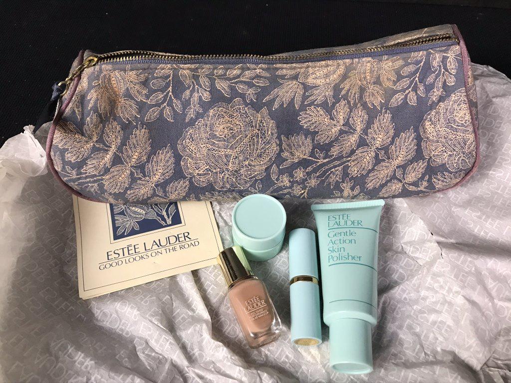 Este Lauder Gift Set (1 of 2)