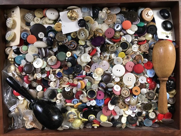 Buttons, Large Assortment of Vintage (1 of 4)