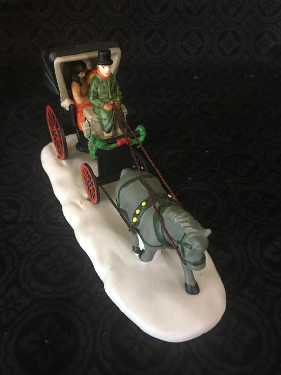 Central Park Carriage, Dickens Village Collection (1 of 2)