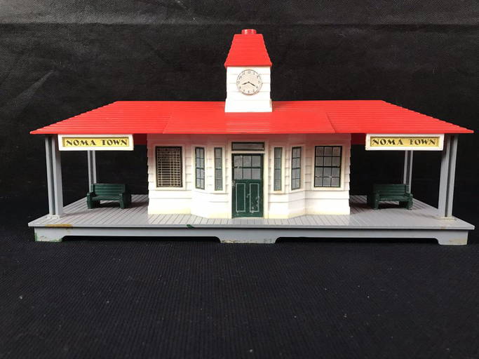 Noma Town Talking Station