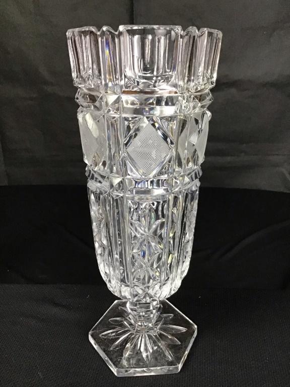 Tall Lead Crystal Flower Vase (1 of 2)