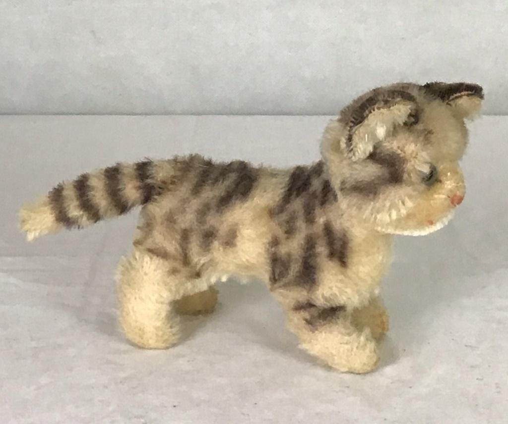 Steiff Tiger Cat (1 of 2)