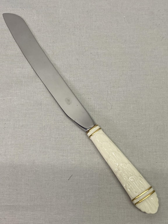 Lenox Cake Knife (1 of 4)