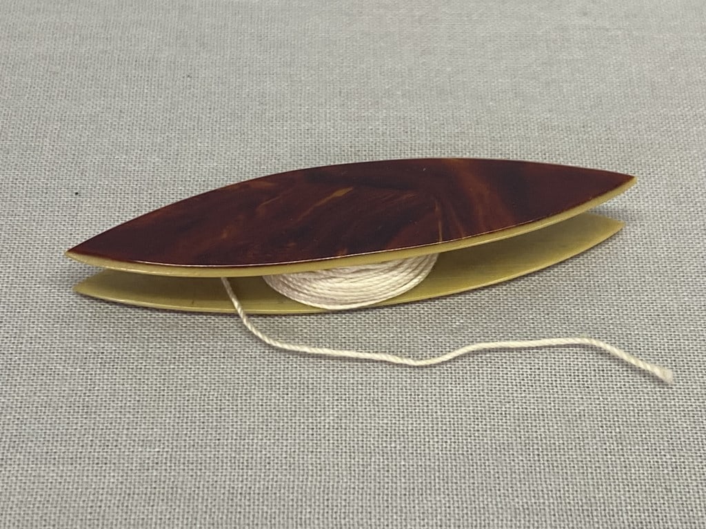 19th C. Lace Making Tatting Shuttle (1 of 1)