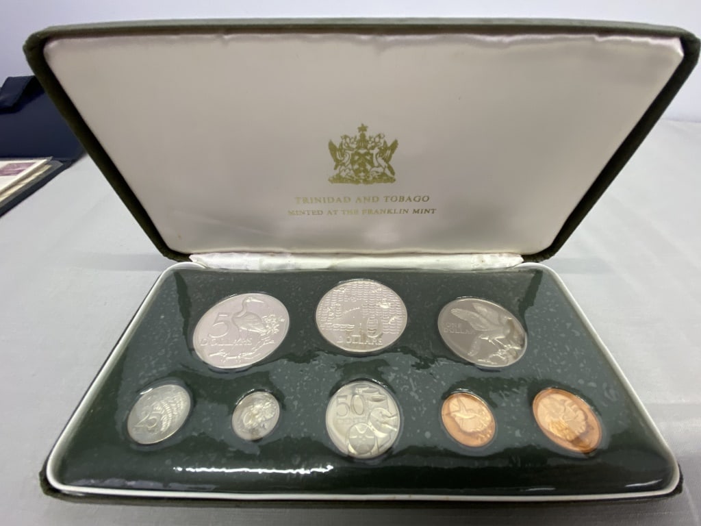 Trinidad & Tobago 8 Coin Set, $10 & $5 Sterling (1 of 4)