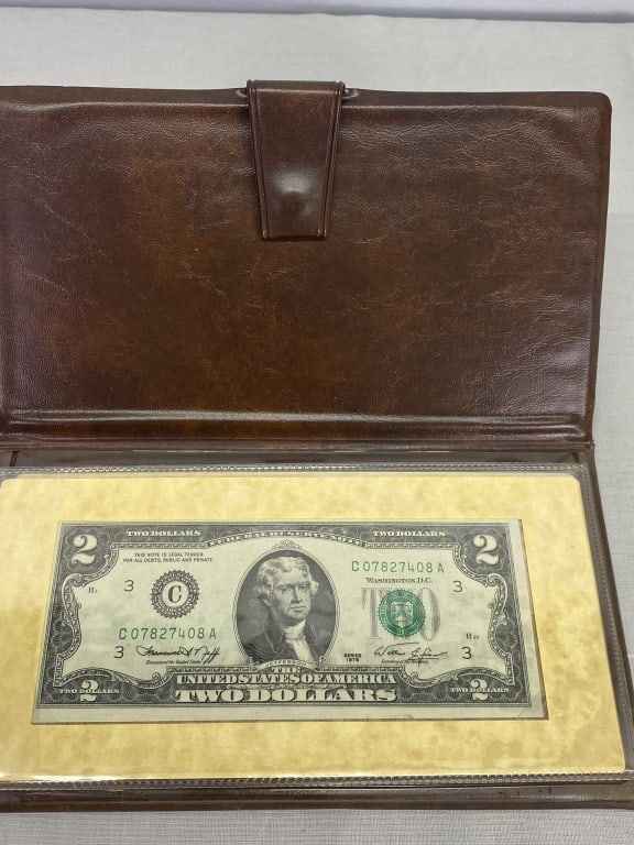 $2 Bicentennial Commemorative Bill (1 of 4)