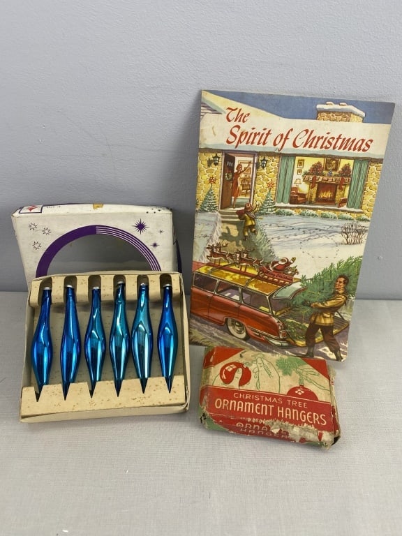 Vintage Items - Ornaments, Hangers & Booklet (1 of 1)