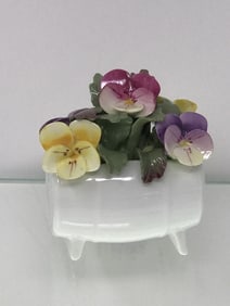 Ansley July Pansy Hand Painted, England