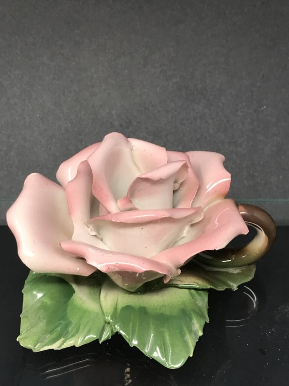 Capodimonte Rose Candle Holder (1 of 4)