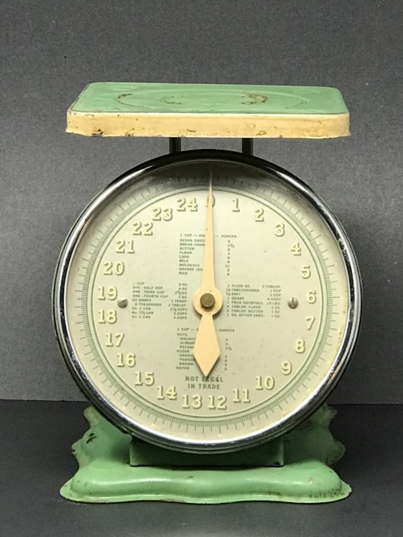 Vintage Kitchen Scale Mfg. by Scales People (1 of 7)
