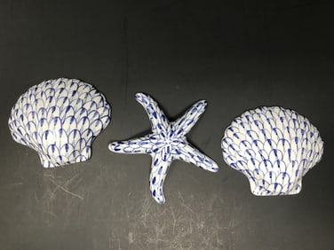 Porcelain Blue and White Decorative Shells