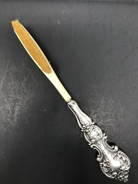 Mustache Brush, Sterling Handle, Made in France: Mustache brush with sterling silver handle 6 7/8" long. Brush is 20 grams total weight.
