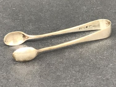 Sheffield Sterling Silver Sugar Tongs 1913