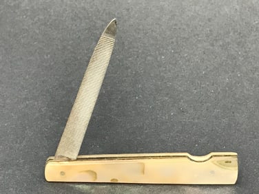 Folding Mother of Pearl Nail File