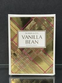 Slatkin & Co. Vanilla Bean Scented Candle